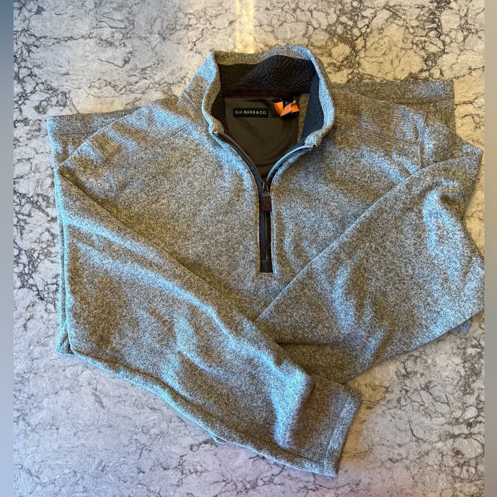 G. H. Bass & Co 1/4 Zip Pullover Sweater - Picture 10 of 11